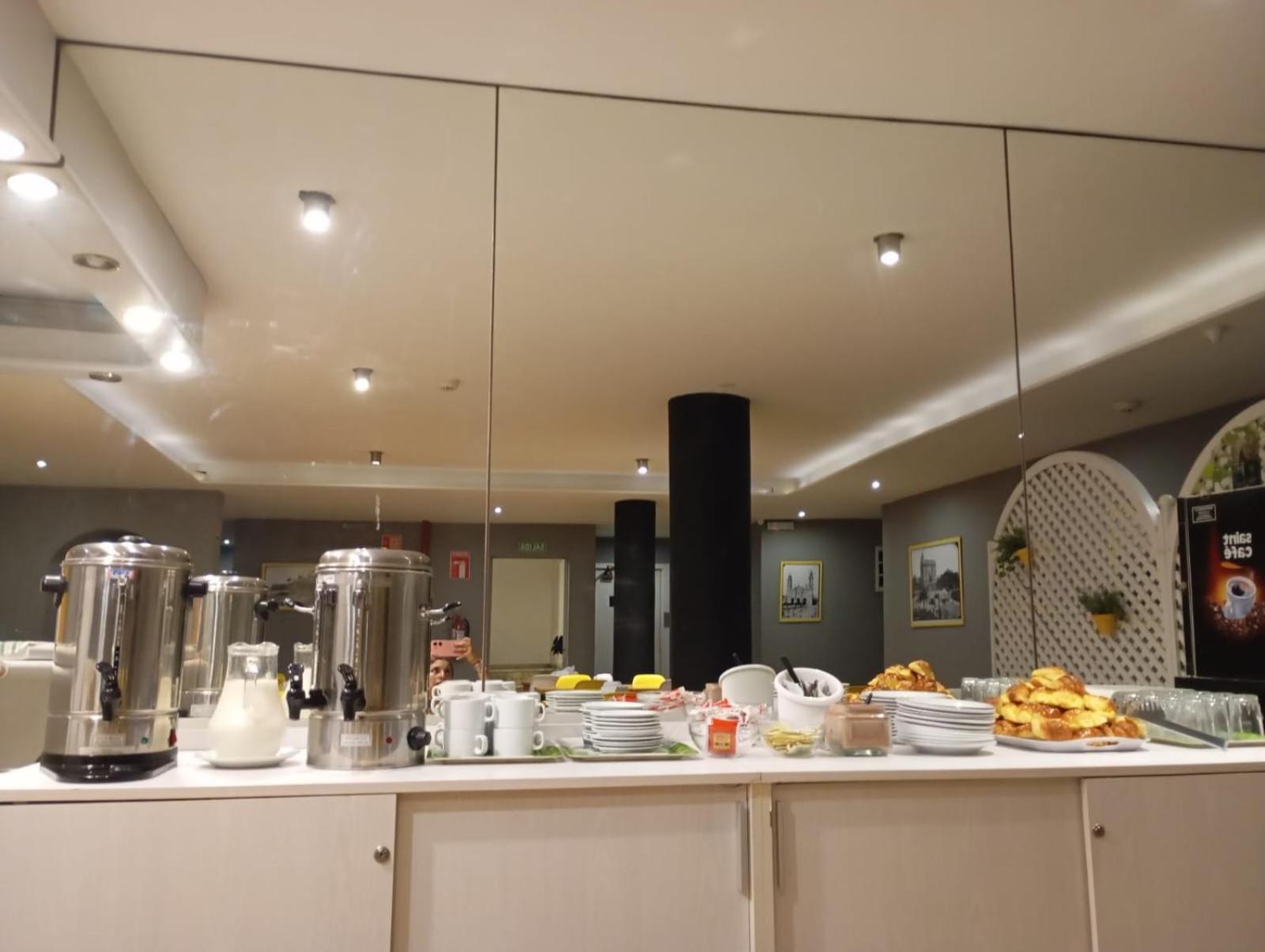 Hotel Hispano Montevideo Luaran gambar